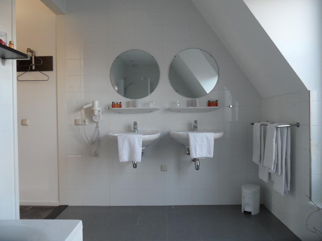 Parkhotel Auberge Vincent Nuenen Extérieur photo