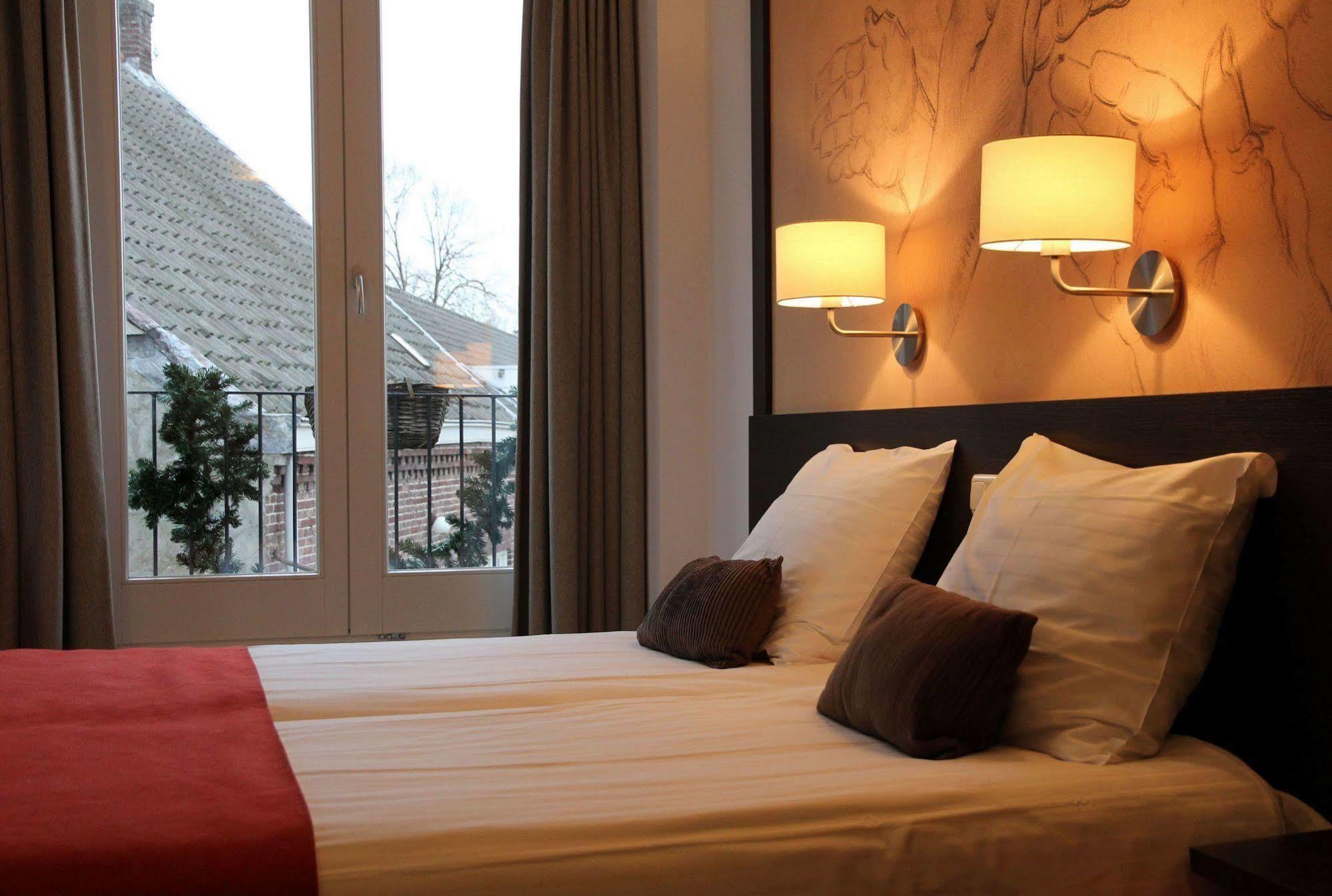 Parkhotel Auberge Vincent Nuenen Extérieur photo