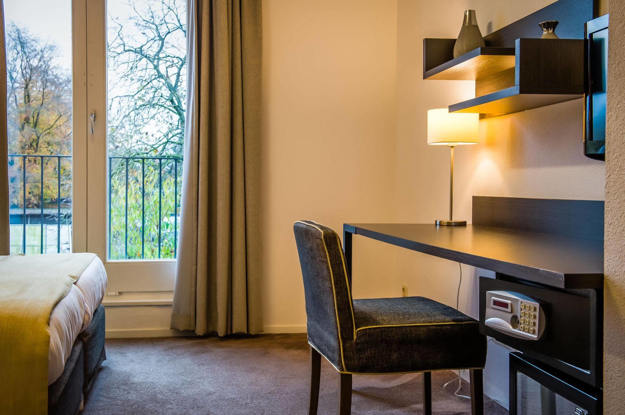 Parkhotel Auberge Vincent Nuenen Extérieur photo
